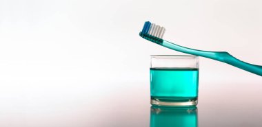Ağız temizliği ve tıbbi sigorta kavramı