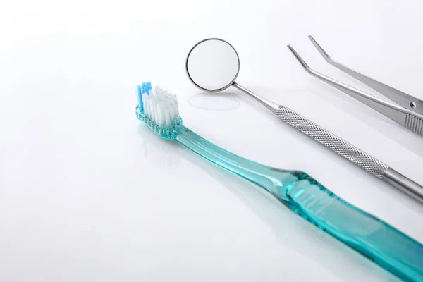 White dentist table with tools background — Stock Photo, Image