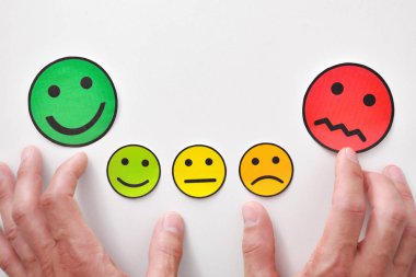 Onay veya onaylamama şüphesinin kavramsal gösterimi wi