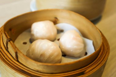 Dim sum veya Çin mutfağının buğulanmış çörek