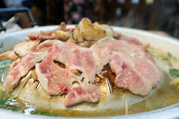 ızgara domuz eti veya tavada, Tayland gıda çiğ domuz eti