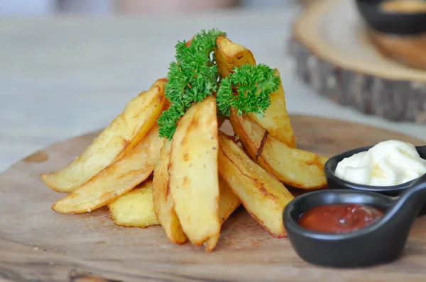 Batata Frita Batatas Fritas Com Molho — Fotografia de Stock