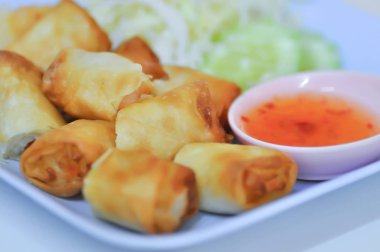 bahar rulo veya Çince daldırma ile rulo