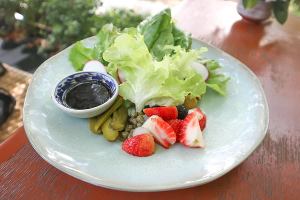 Salată Fructe Legume Sos — Fotografie, imagine de stoc