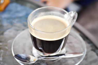 Kahve, americano ya da sıcak americano