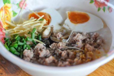 pirinç yulaf çorbası, pirinç lapası veya pirinç çorbası