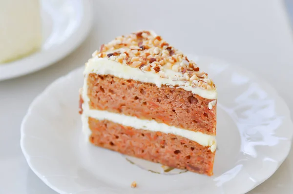 carrot cake, almond cake