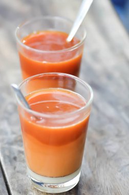 süt çay, Tay çay veya sıcak süt çay