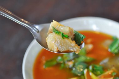 domuz çorbası veya domuz bağ çorbası