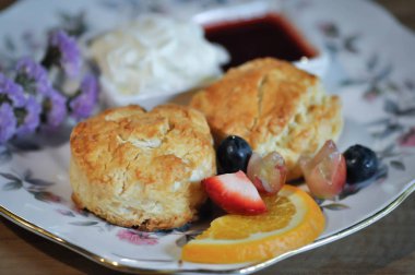 meyve ve sos ile sos ile sos