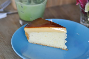 muhallebi kek veya muhallebi kek puding 