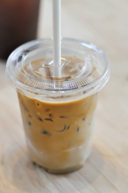 buzlu kahve, latte veya buzlu latte