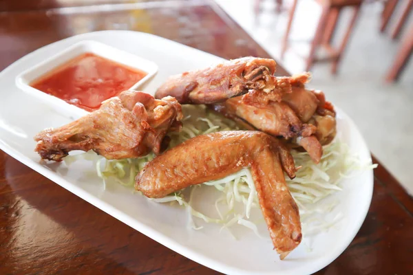 Sayap ayam atau ayam goreng — Stok Foto