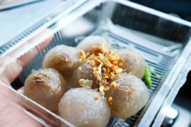 hamur topu , domuz dolgulu tapyoka topları