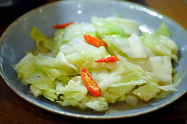 Stir fied  cabbage, stir-fried cabbage — Stock Photo, Image