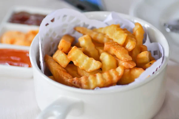 Batata frita, batatas fritas — Fotografia de Stock