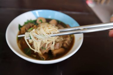 şehriye, Çin noodle veya sığır şehriye