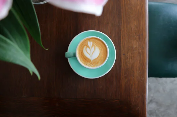 Горячий кофе или латте кофе — стоковое фото