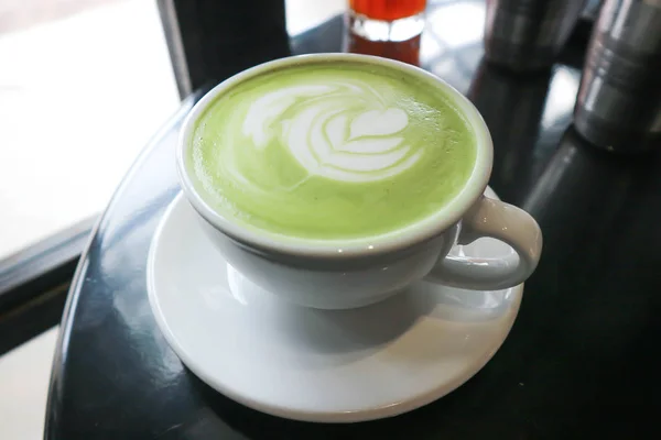 Té verde o té verde matcha, té verde con leche — Foto de Stock