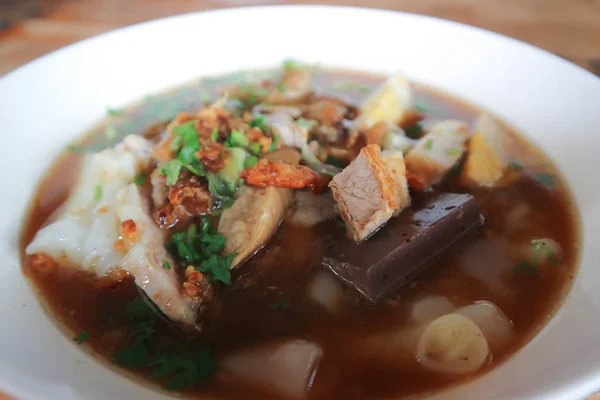 Noodle, Chinese noedels of varkensvlees noodle — Stockfoto