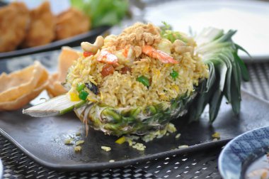 Ananaslı pilav, ananaslı pilav.