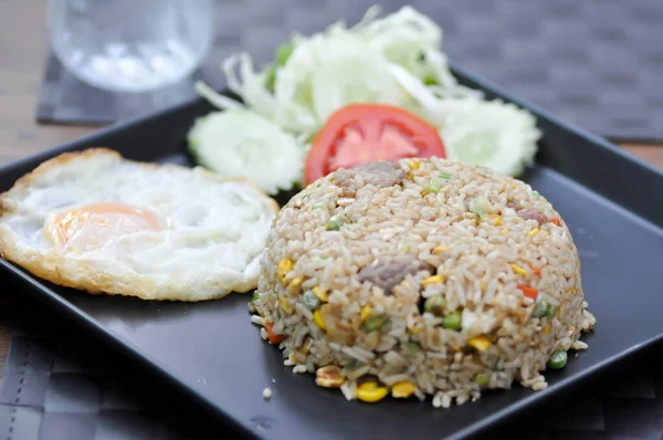 Mélanger Riz Frit Riz Frit Avec Oeuf Les Légumes — Photo