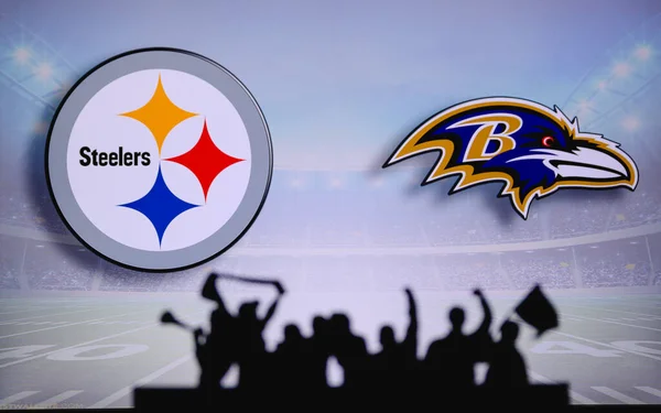 Pittsburgh Steelers Kontra Baltimore Ravens Rajongók Támogatják Nfl Game Silhouette — Stock Fotó