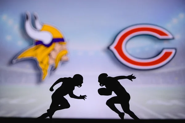 Minnesota Vikings Mot Chicago Bears Nfl Matchningsaffisch Två Amerikanska Fotbollsspelare — Stockfoto