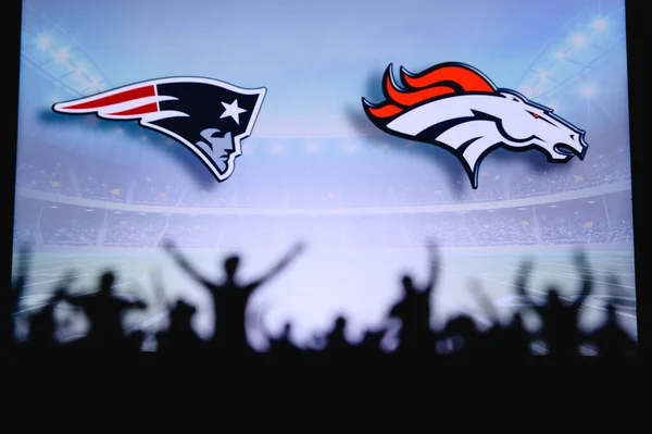 New England Patriots Gegen Denver Broncos Fans Unterstützen Nfl Spiel — Stockfoto