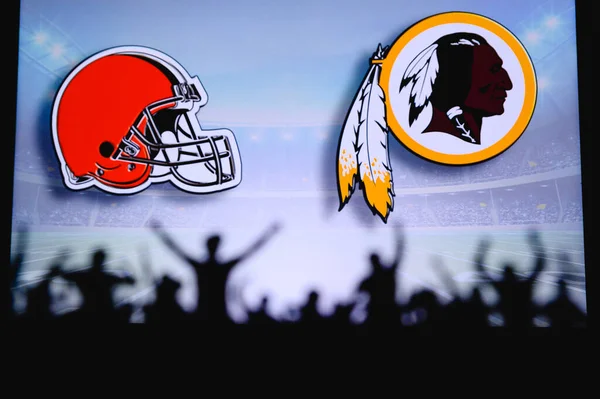 Cleveland Browns Kontra Washington Redskins Fani Wspierają Nfl Game Sylwetka — Zdjęcie stockowe