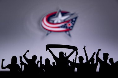 TORONTO, Kanada, 17. Columbus Blue Jackets taraftarları NHL hokey takımını kutluyor ve destekliyor..