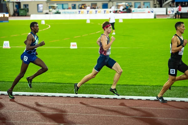 奥斯特里瓦 2020年 塞莱蒙 巴雷加 Selemon Barega 埃塞俄比亚长跑运动员 参加5000米职业田径比赛 为2021年东京奥运会做准备 — 图库照片
