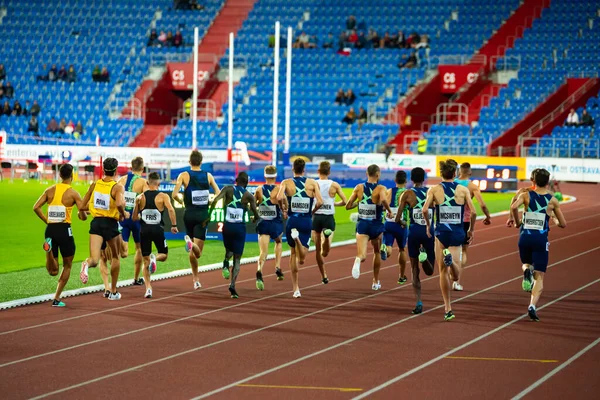 Ostrava República Checa Setembro 2020 Início Corrida Profissional Atletismo Pista — Fotografia de Stock