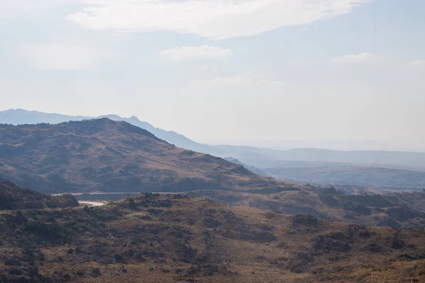 Solitario Camino Montaña Visto Desde Cima —  Fotos de Stock