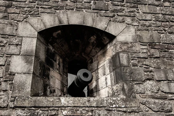 Cannon Castle Pointing Peephole — Stock Photo, Image