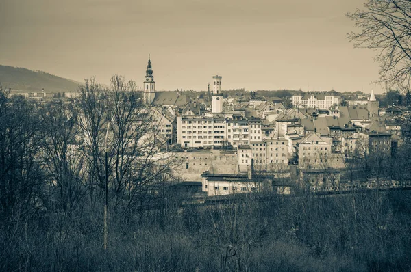 Panorama miasta Bystrzyca Kłodzka, widoku budynków starego miasta. — Zdjęcie stockowe