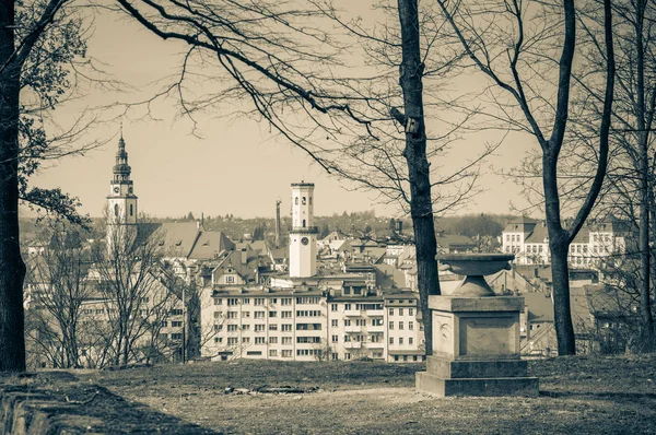 Panorama miasta Bystrzyca Kłodzka, widoku budynków starego miasta. — Zdjęcie stockowe