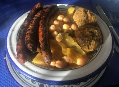 Güzel iştah açıcı tabaklar. Güney yemekleri, lezzetli yemekler, Fransa