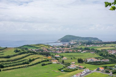 Azores takımadalarında yürüyün. Faial Adası 'nın keşfi, Azores. Portekiz, Horta