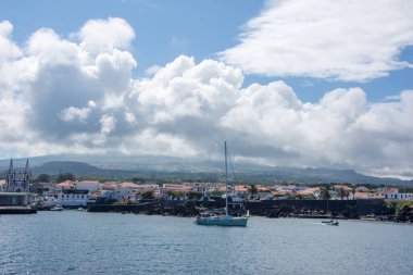Azores takımadalarında yürüyün. Pico adasının keşfi, Azores. Portekiz. Madalena