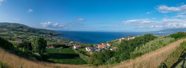 Azores takımadalarında yürüyün. Faial Adası 'nın keşfi, Azores. Portekiz. Avrupa