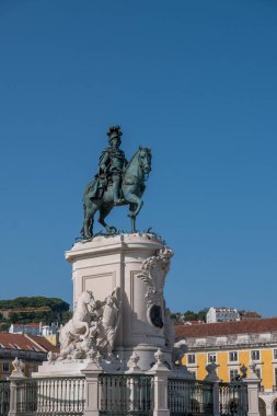 Portekiz 'deki Lizbon şehrinin keşfi. Avrupa 'da romantik bir hafta sonu.