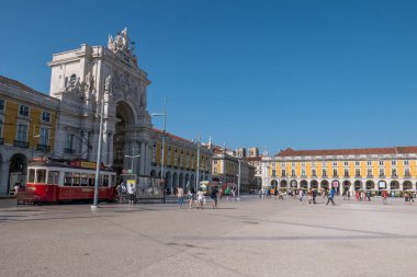 Portekiz 'deki Lizbon şehrinin keşfi. Avrupa 'da romantik bir hafta sonu.