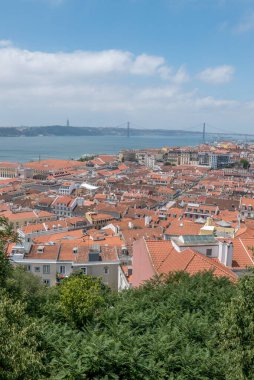 Portekiz 'deki Lizbon şehrinin keşfi. Avrupa 'da romantik bir hafta sonu.