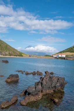 Azores takımadalarında yürüyün. Faial Adası 'nın keşfi, Azores. Portekiz. Avrupa.