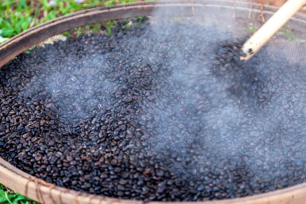 Roasted Coffee Beans Just Came Out Fire Hot Smoke Coming — Stock Photo, Image