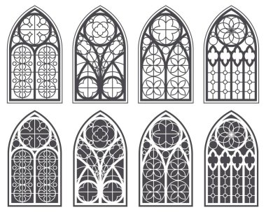 Kemerli çerçeveli ve boyalı camlı gotik kilise pencereleri. Klasik katedral mimari dekorasyonların ve geometrik süslemelerin ortaçağ siluetleri. Kabartmalı Hristiyan şapeli.
