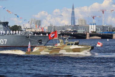 Saint Petersburg 2020 'de savaş gemisi günü