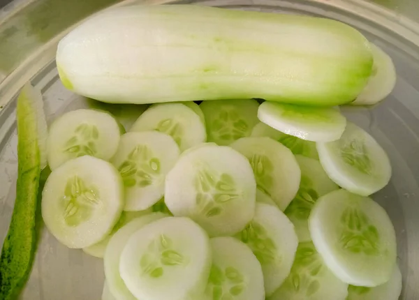 Fresh Juicy Cucumber Slices Background — Stock Photo, Image
