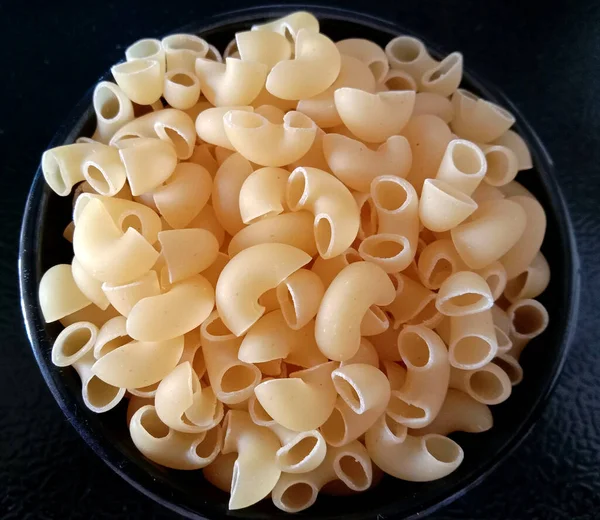 Dry Hard Dry Elbow Pasta Macaroni Black Background — Stock Photo, Image